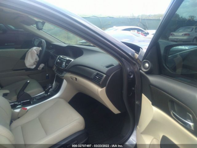 Photo 4 VIN: 1HGCR6F54EA003317 - HONDA ACCORD 