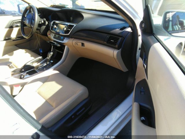 Photo 4 VIN: 1HGCR6F55EA004606 - HONDA ACCORD HYBRID 