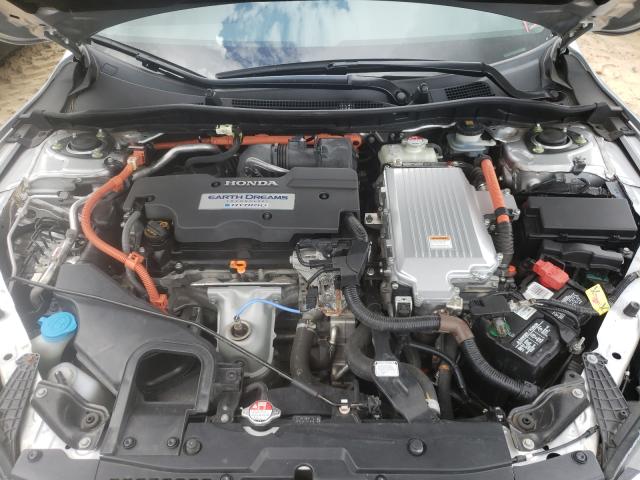 Photo 6 VIN: 1HGCR6F57EA007491 - HONDA ACCORD HYB 