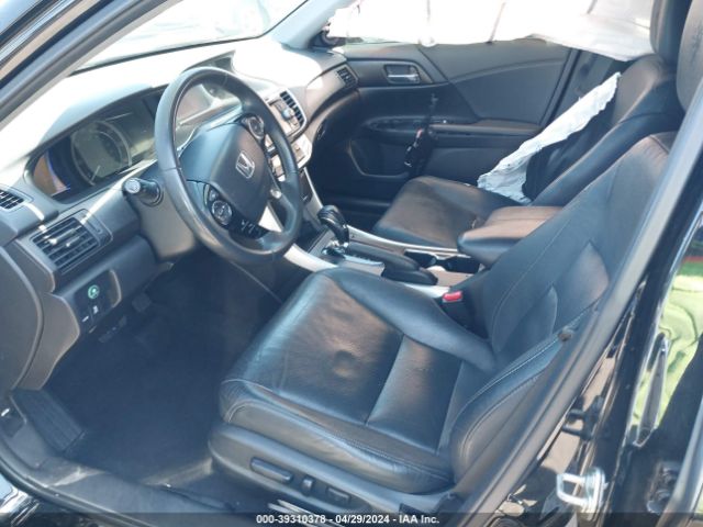 Photo 4 VIN: 1HGCR6F57EA010391 - HONDA ACCORD HYBRID 