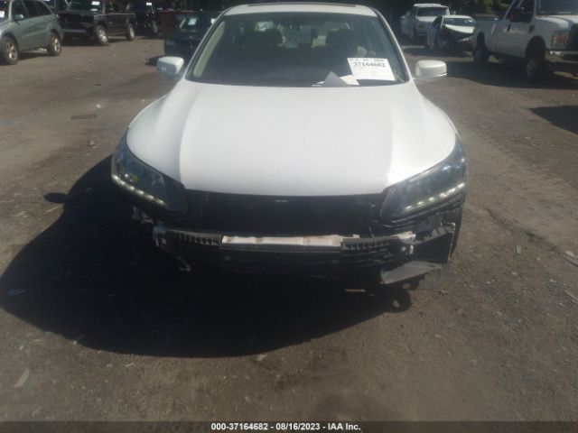 Photo 5 VIN: 1HGCR6F58EA000890 - HONDA ACCORD HYBRID 