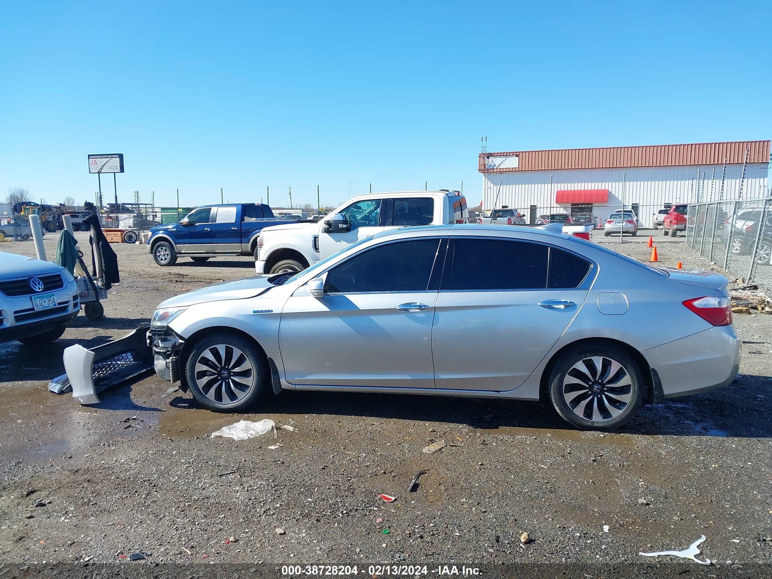 Photo 13 VIN: 1HGCR6F5XEA005993 - HONDA ACCORD 