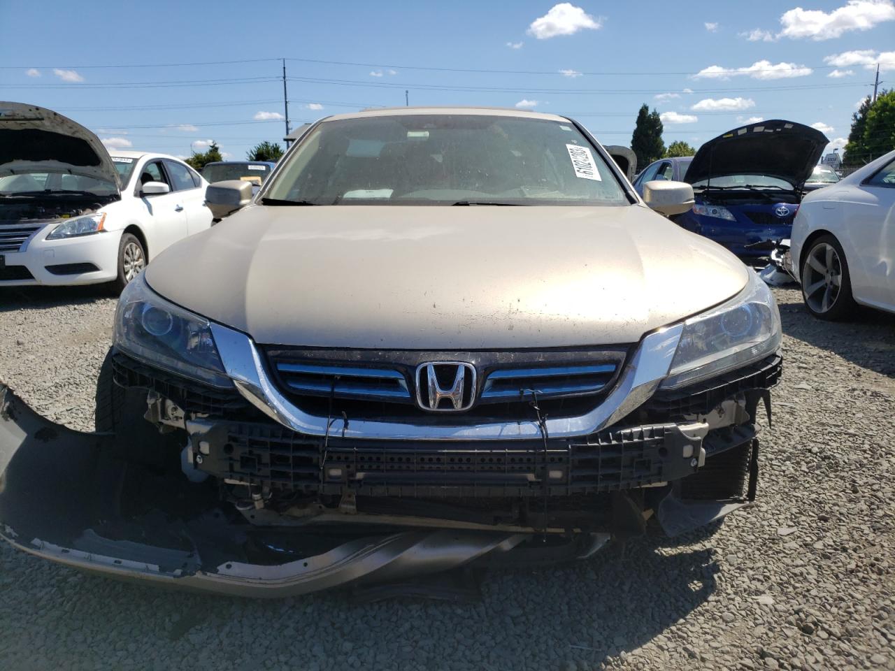 Photo 4 VIN: 1HGCR6F5XFA010080 - HONDA ACCORD 