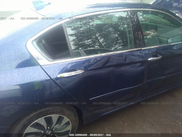 Photo 5 VIN: 1HGCR6F70EA000092 - HONDA ACCORD HYBRID 