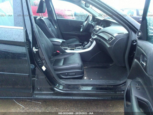 Photo 4 VIN: 1HGCR6F70EA000545 - HONDA ACCORD HYBRID 