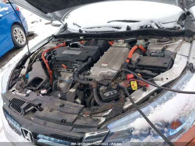 Photo 9 VIN: 1HGCR6F71EA007438 - HONDA ACCORD HYBRID 