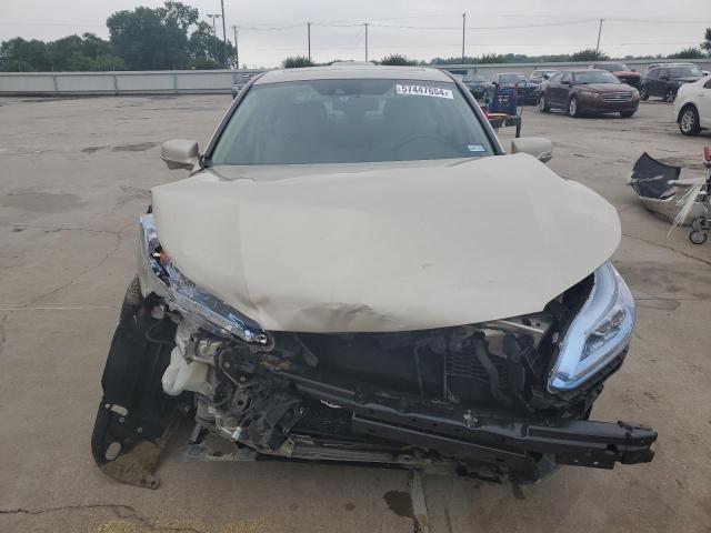 Photo 4 VIN: 1HGCR6F72FA000659 - HONDA ACCORD 