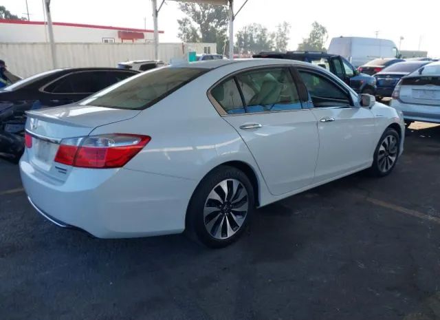 Photo 3 VIN: 1HGCR6F72FA002041 - HONDA ACCORD 