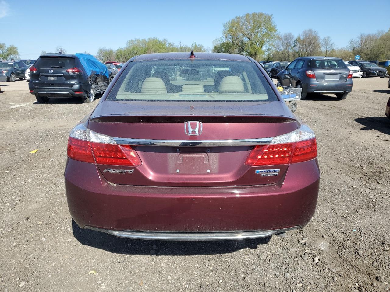 Photo 5 VIN: 1HGCR6F73EA010938 - HONDA ACCORD 