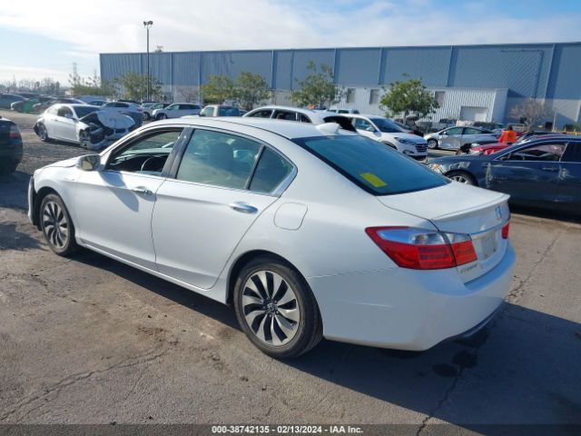 Photo 2 VIN: 1HGCR6F74FA002283 - HONDA ACCORD HYBRID 