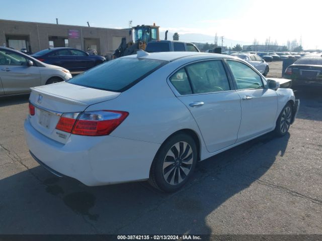 Photo 3 VIN: 1HGCR6F74FA002283 - HONDA ACCORD HYBRID 