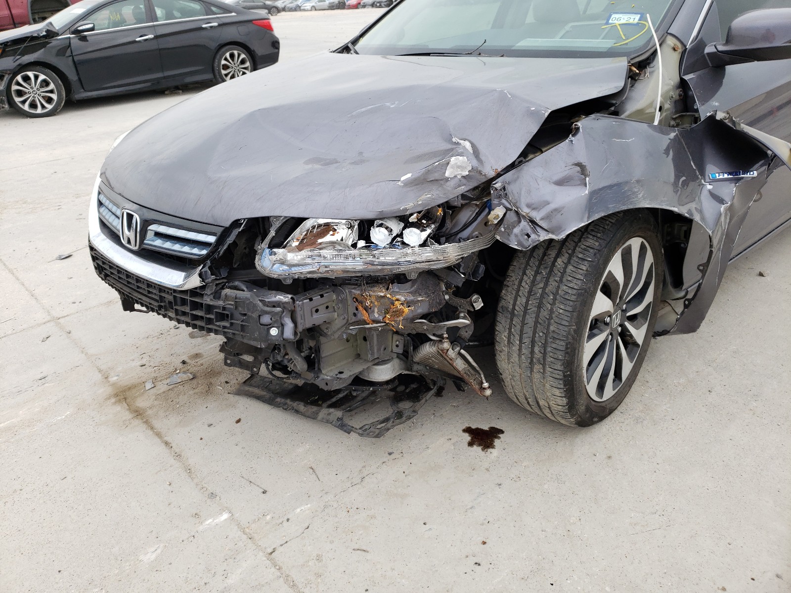 Photo 8 VIN: 1HGCR6F75EA009600 - HONDA ACCORD TOU 