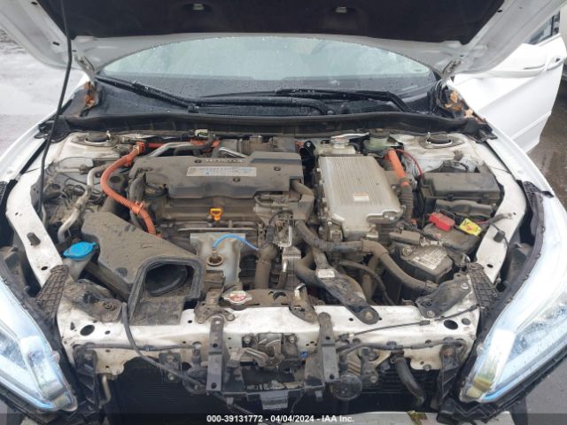 Photo 9 VIN: 1HGCR6F75FA010571 - HONDA ACCORD HYBRID 