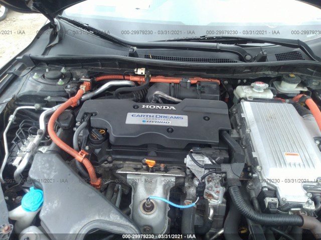 Photo 9 VIN: 1HGCR6F75FA011252 - HONDA ACCORD HYBRID 