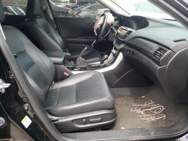 Photo 4 VIN: 1HGCR6F76FA011082 - HONDA ACCORD 