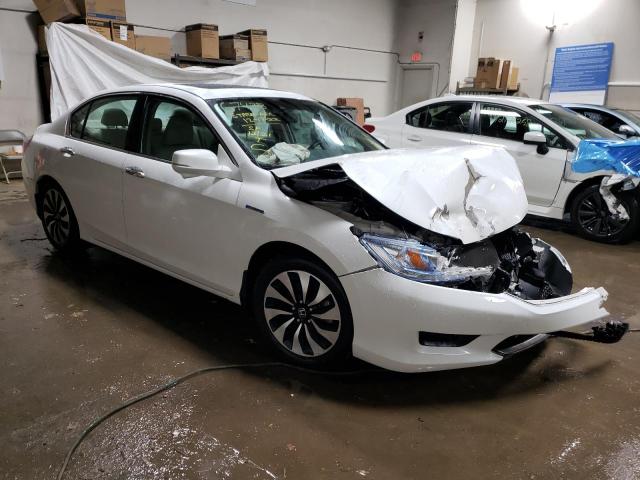 Photo 3 VIN: 1HGCR6F77FA005646 - HONDA ACCORD TOU 