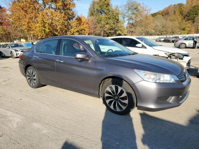 Photo 3 VIN: 1HGCR6F77FA013004 - HONDA ACCORD TOU 