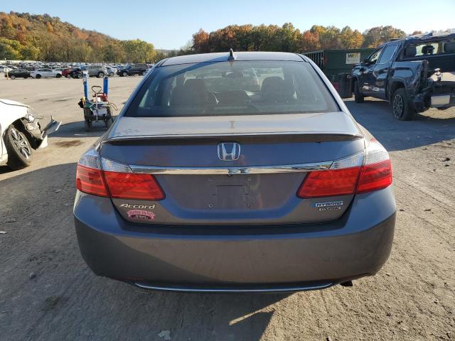 Photo 5 VIN: 1HGCR6F77FA013004 - HONDA ACCORD TOU 