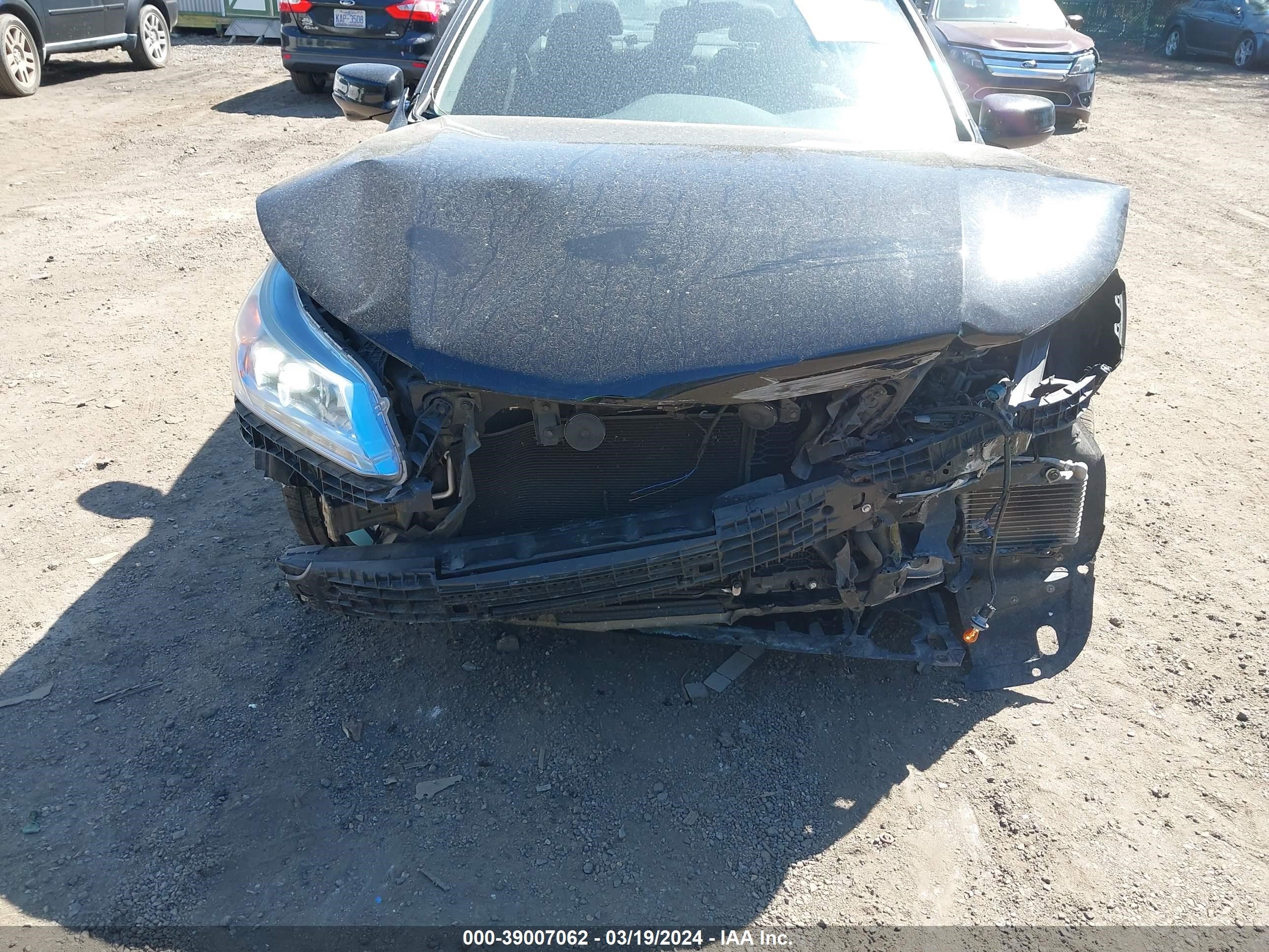 Photo 5 VIN: 1HGCR6F79EA001466 - HONDA ACCORD 