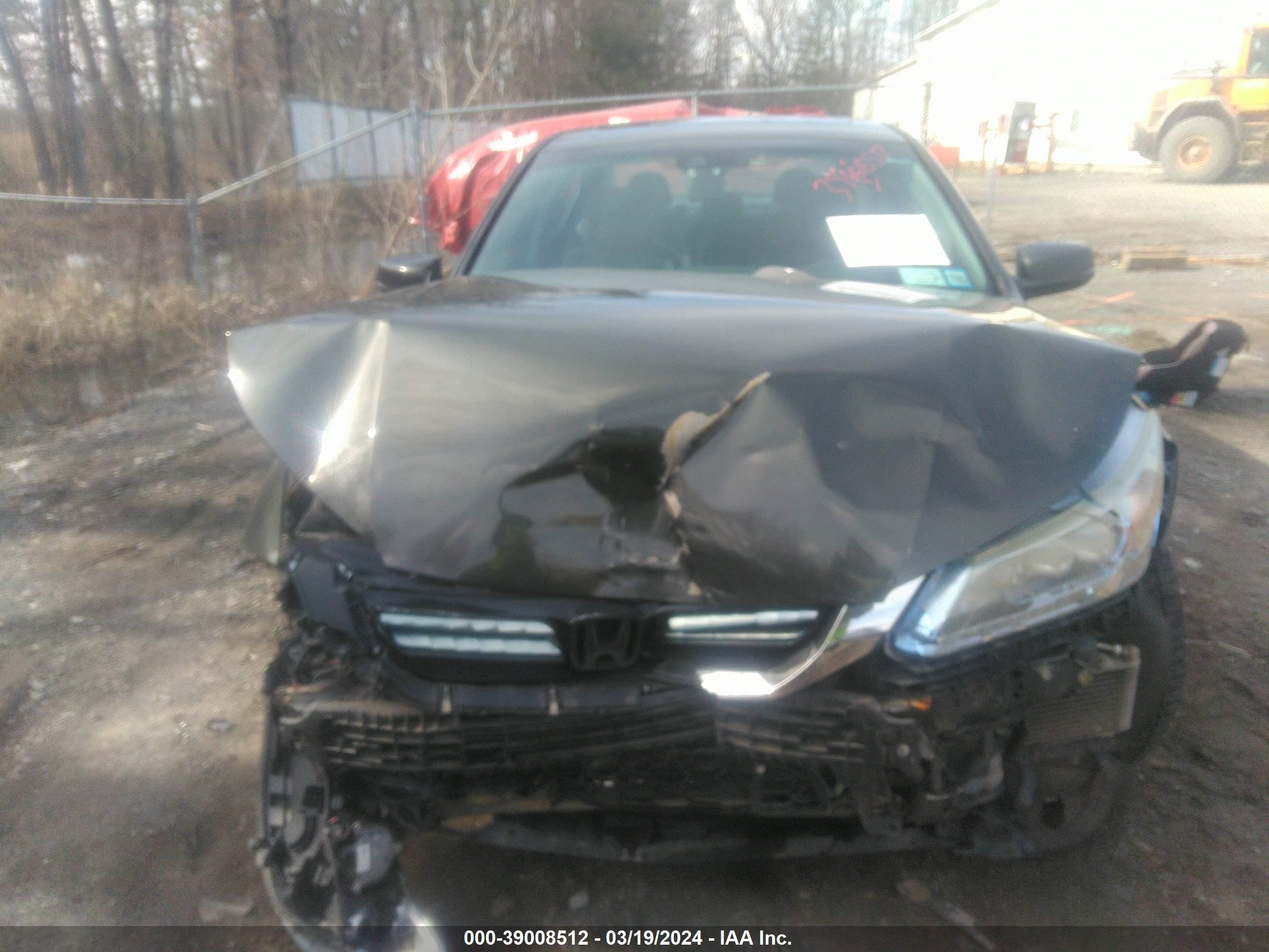 Photo 5 VIN: 1HGCR6F7XEA007275 - HONDA ACCORD 