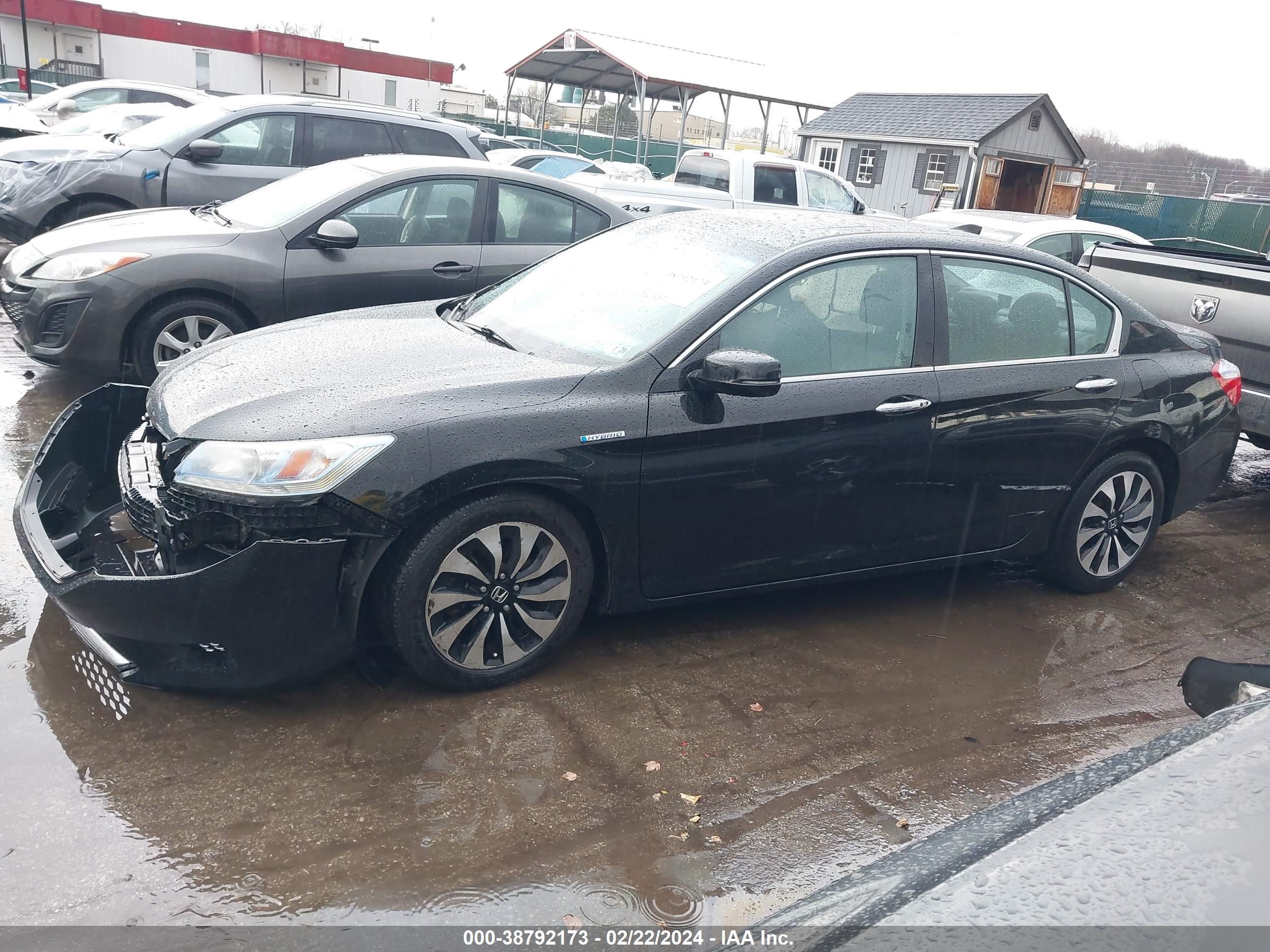 Photo 14 VIN: 1HGCR6F7XFA001722 - HONDA ACCORD 