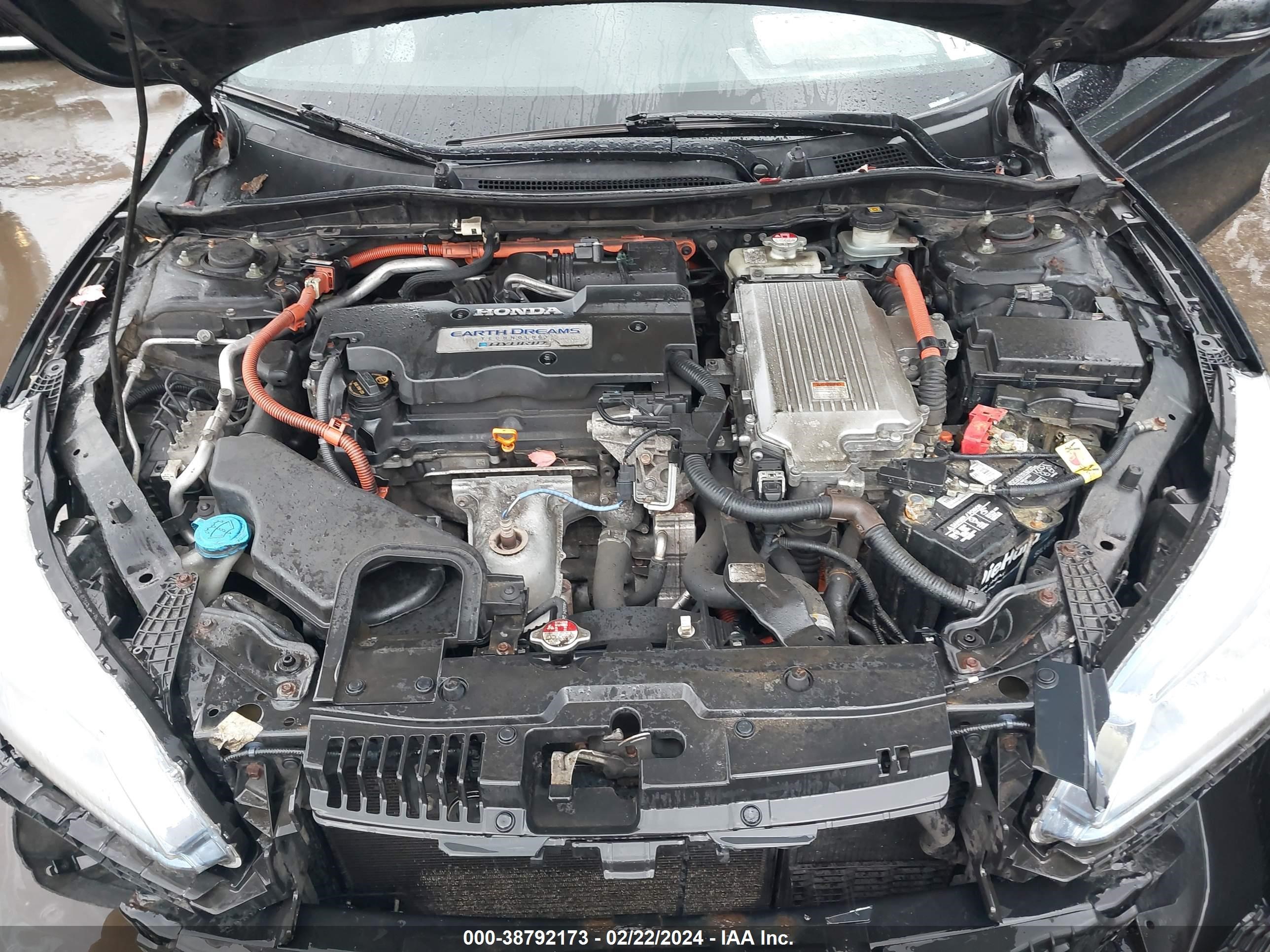 Photo 9 VIN: 1HGCR6F7XFA001722 - HONDA ACCORD 