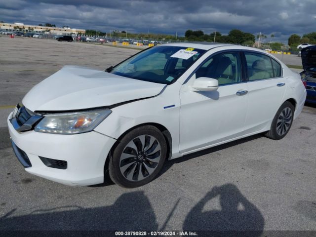 Photo 1 VIN: 1HGCR6F7XFA005639 - HONDA ACCORD HYBRID 