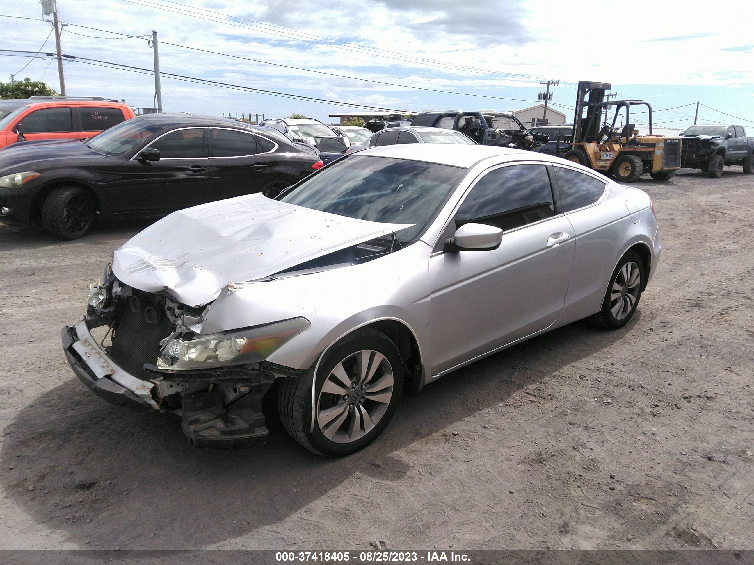 Photo 1 VIN: 1HGCS12318A017210 - HONDA ACCORD 