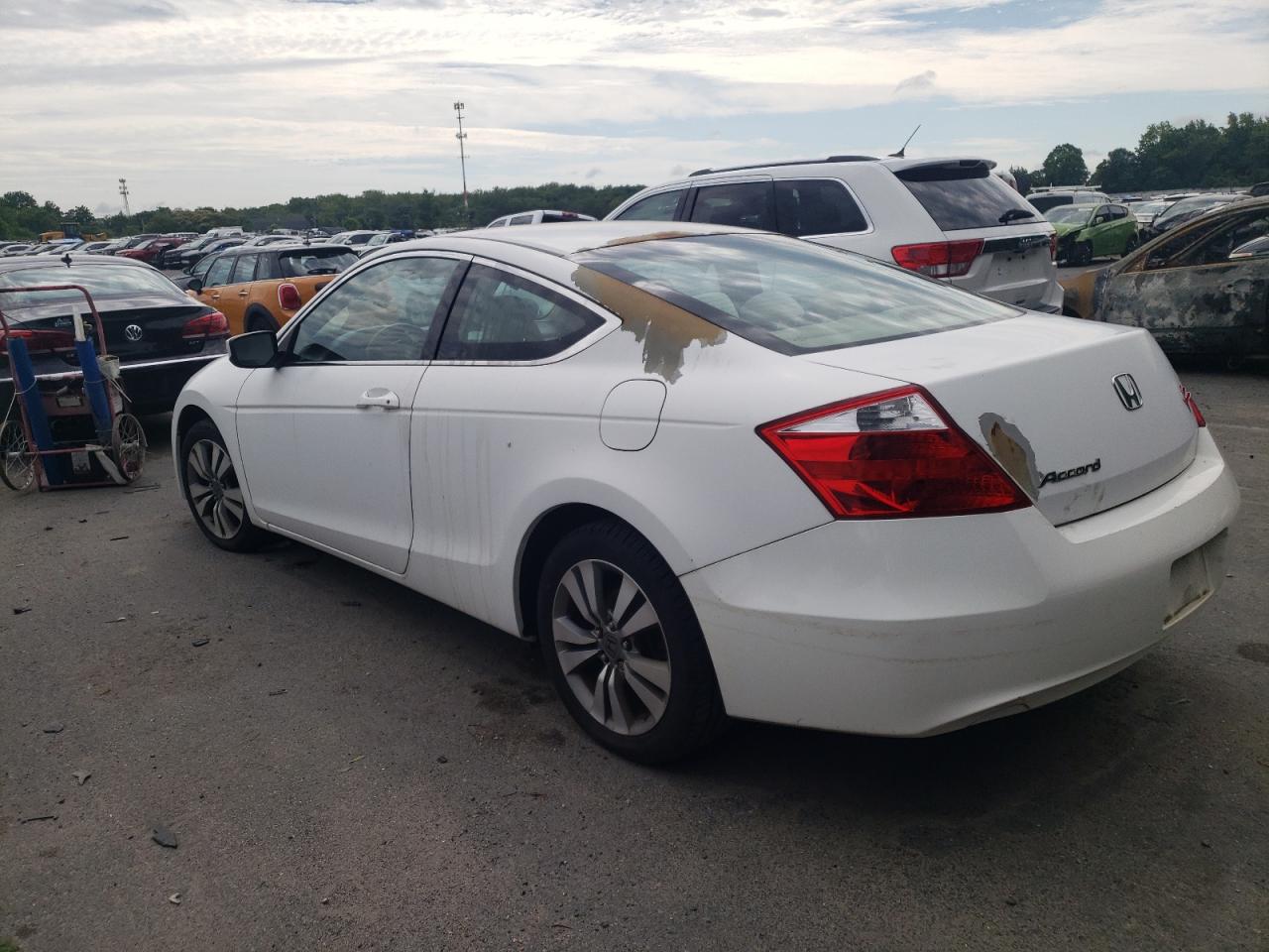 Photo 1 VIN: 1HGCS12349A003206 - HONDA ACCORD 