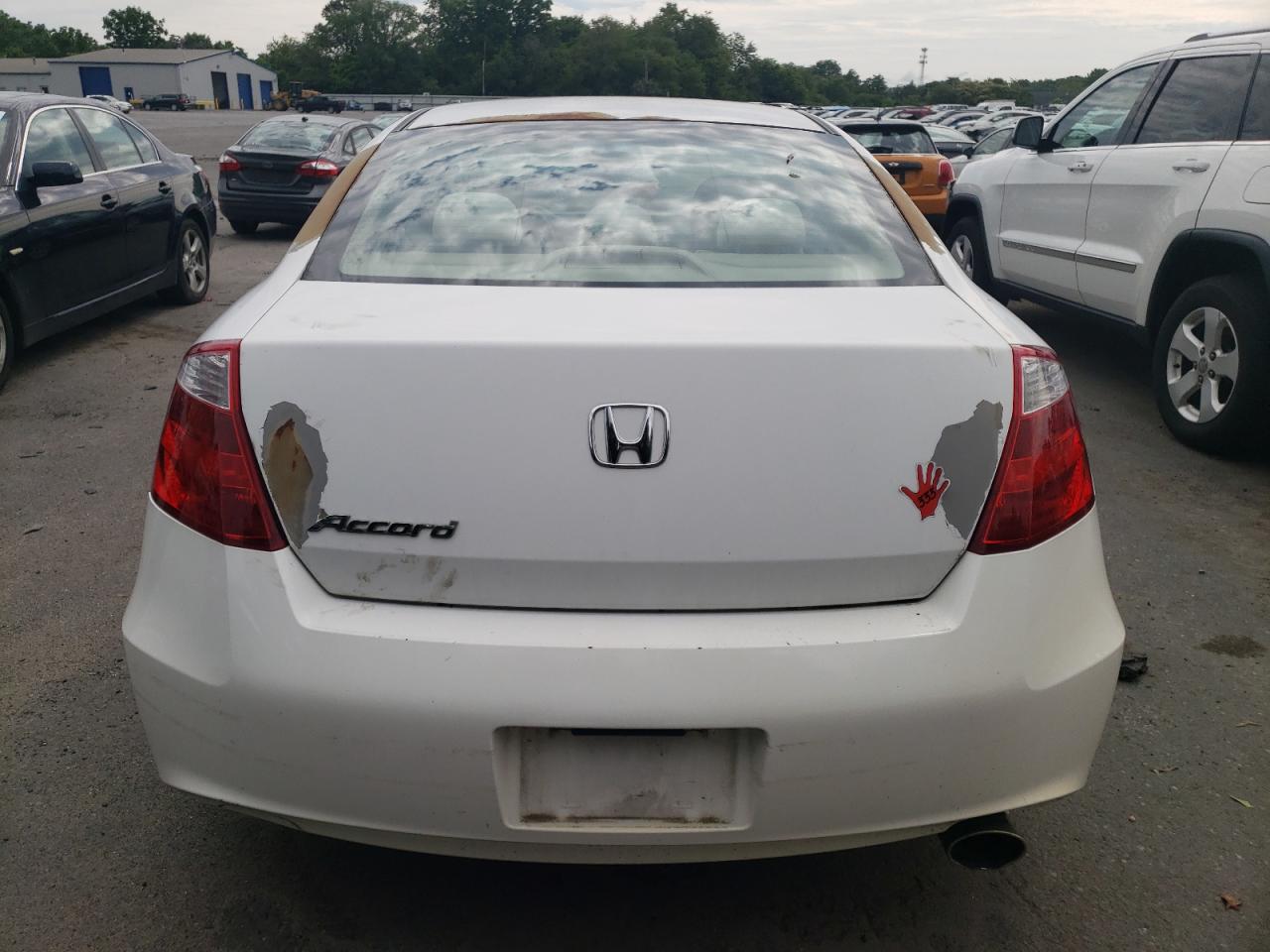 Photo 5 VIN: 1HGCS12349A003206 - HONDA ACCORD 