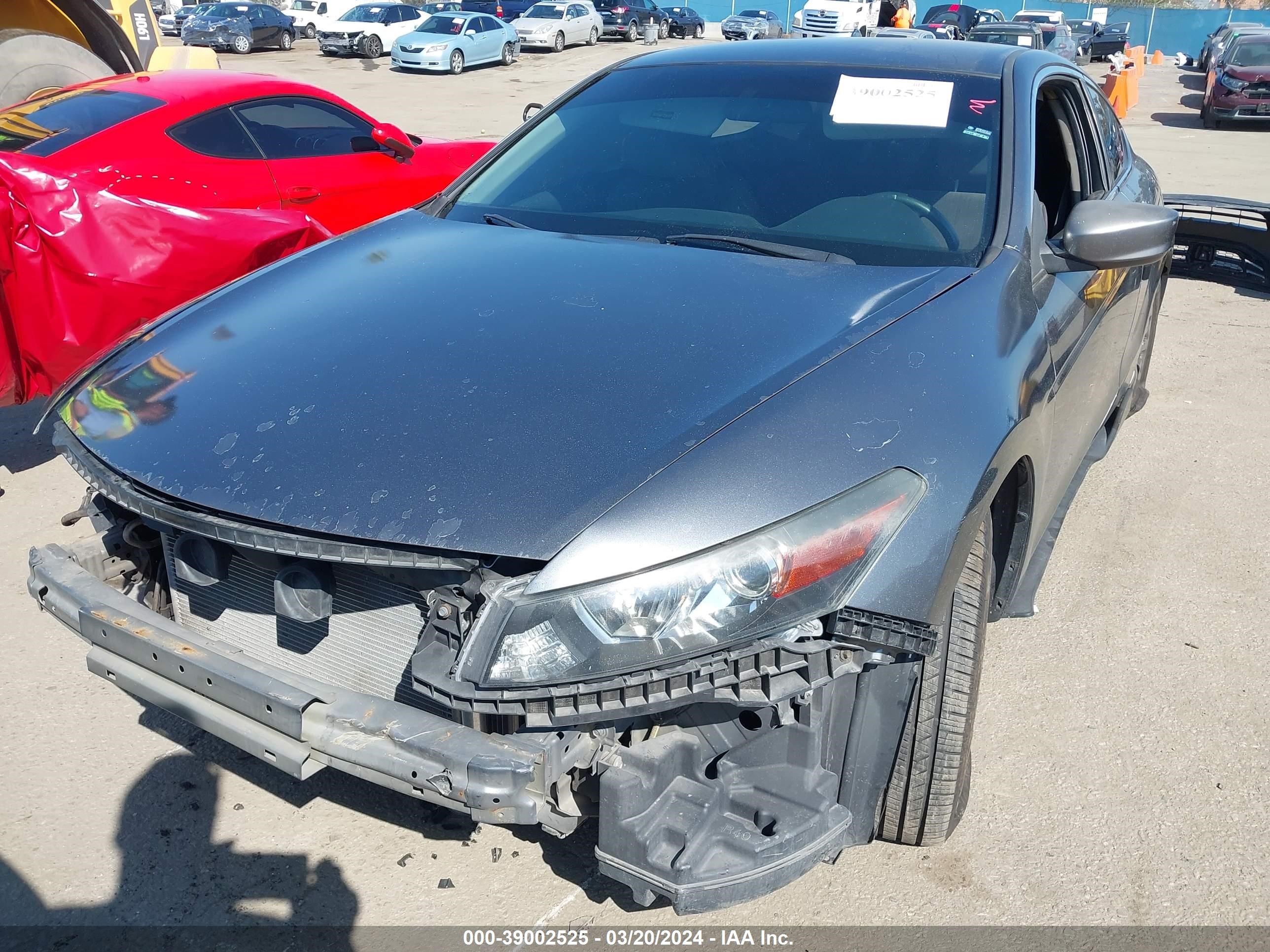 Photo 5 VIN: 1HGCS12359A015770 - HONDA ACCORD 