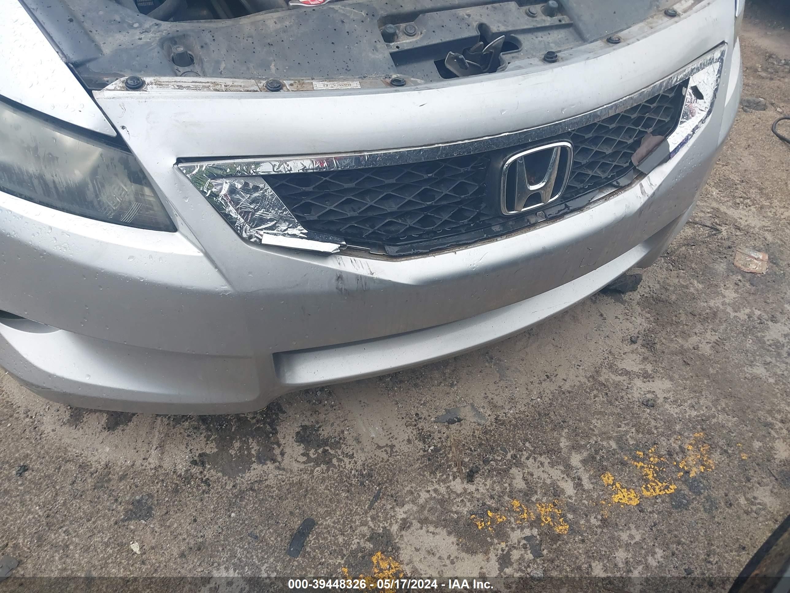 Photo 5 VIN: 1HGCS12368A028980 - HONDA ACCORD 