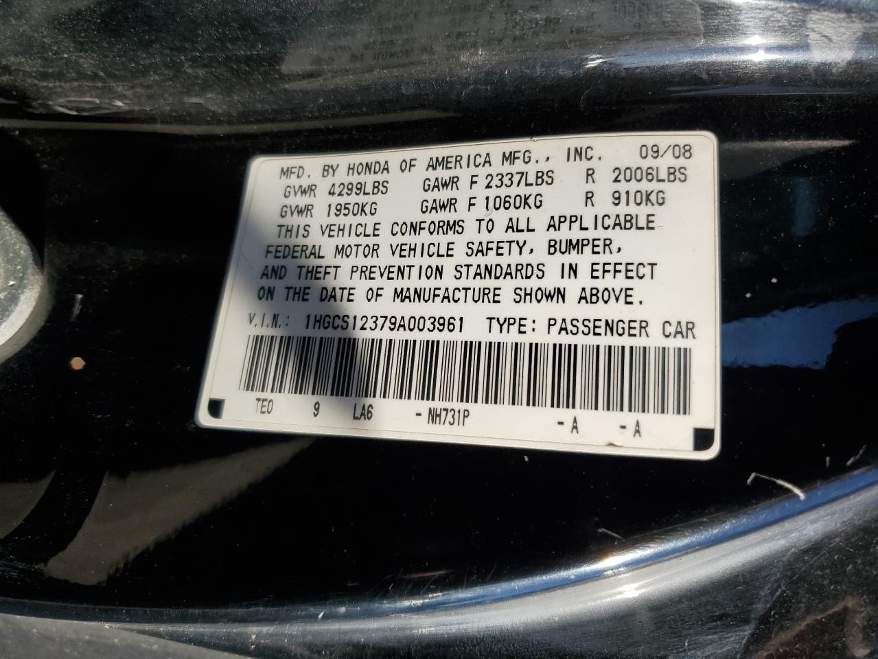 Photo 11 VIN: 1HGCS12379A003961 - HONDA ACCORD 