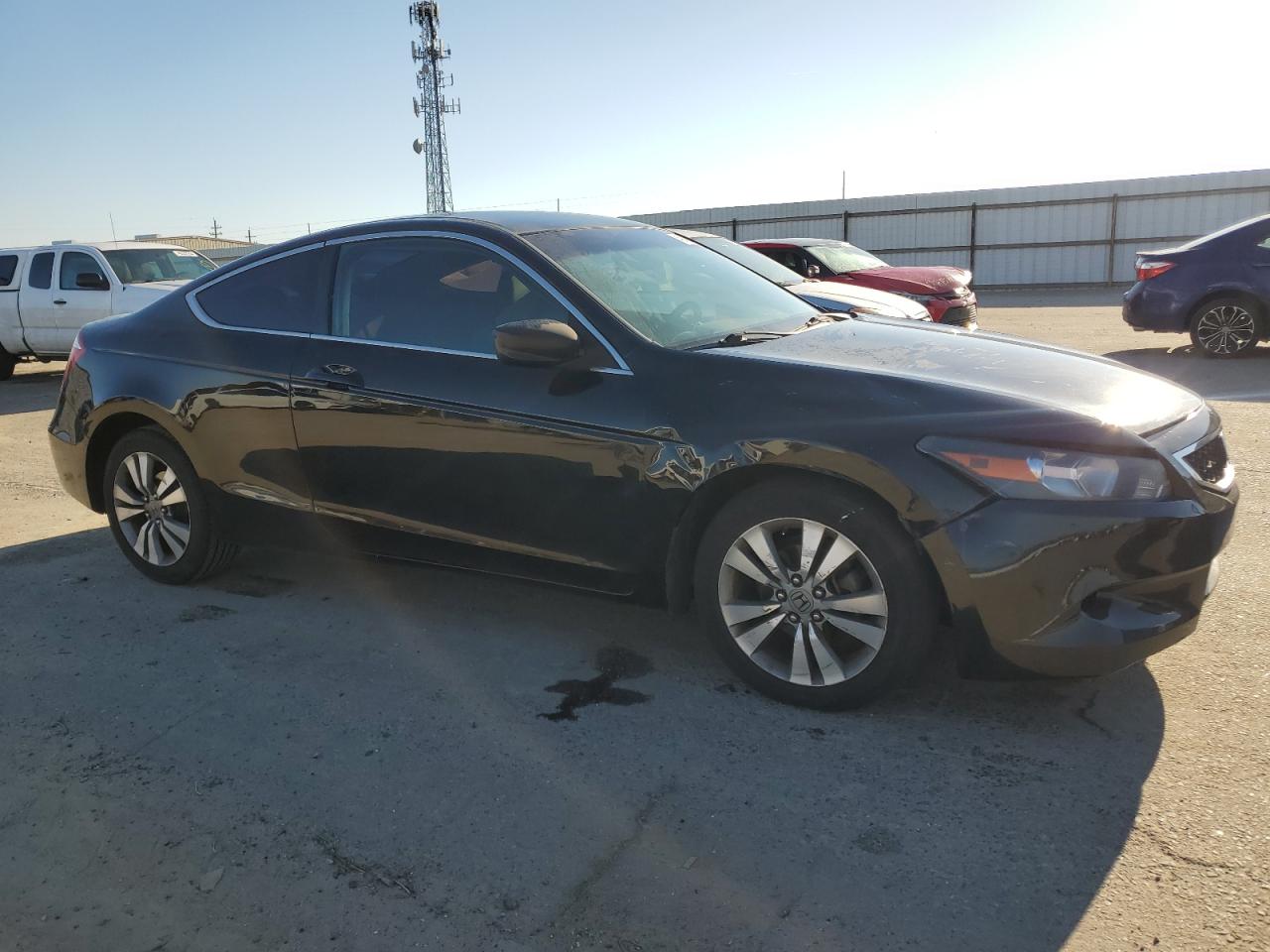 Photo 3 VIN: 1HGCS12379A003961 - HONDA ACCORD 