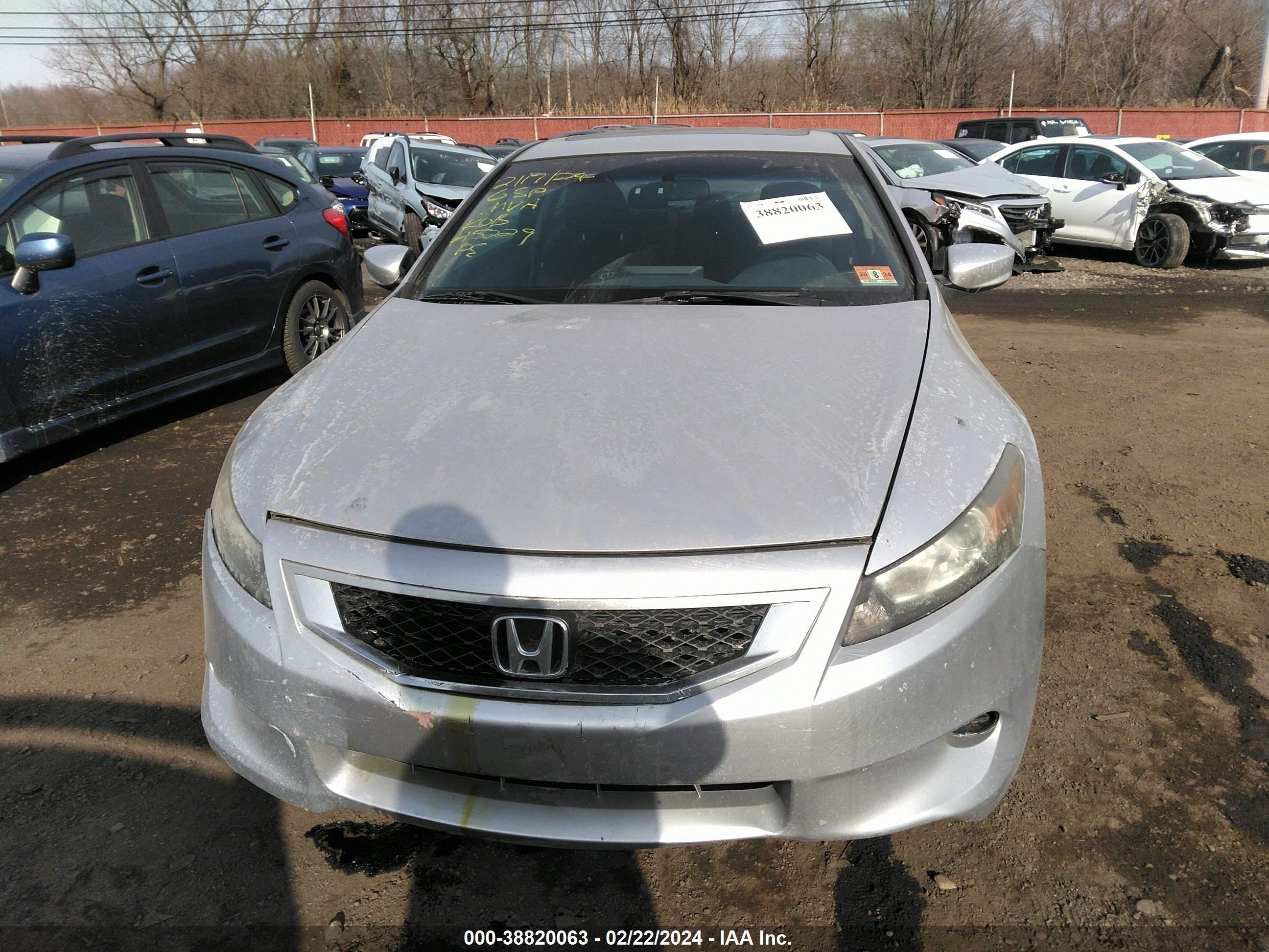 Photo 11 VIN: 1HGCS12719A025229 - HONDA ACCORD 