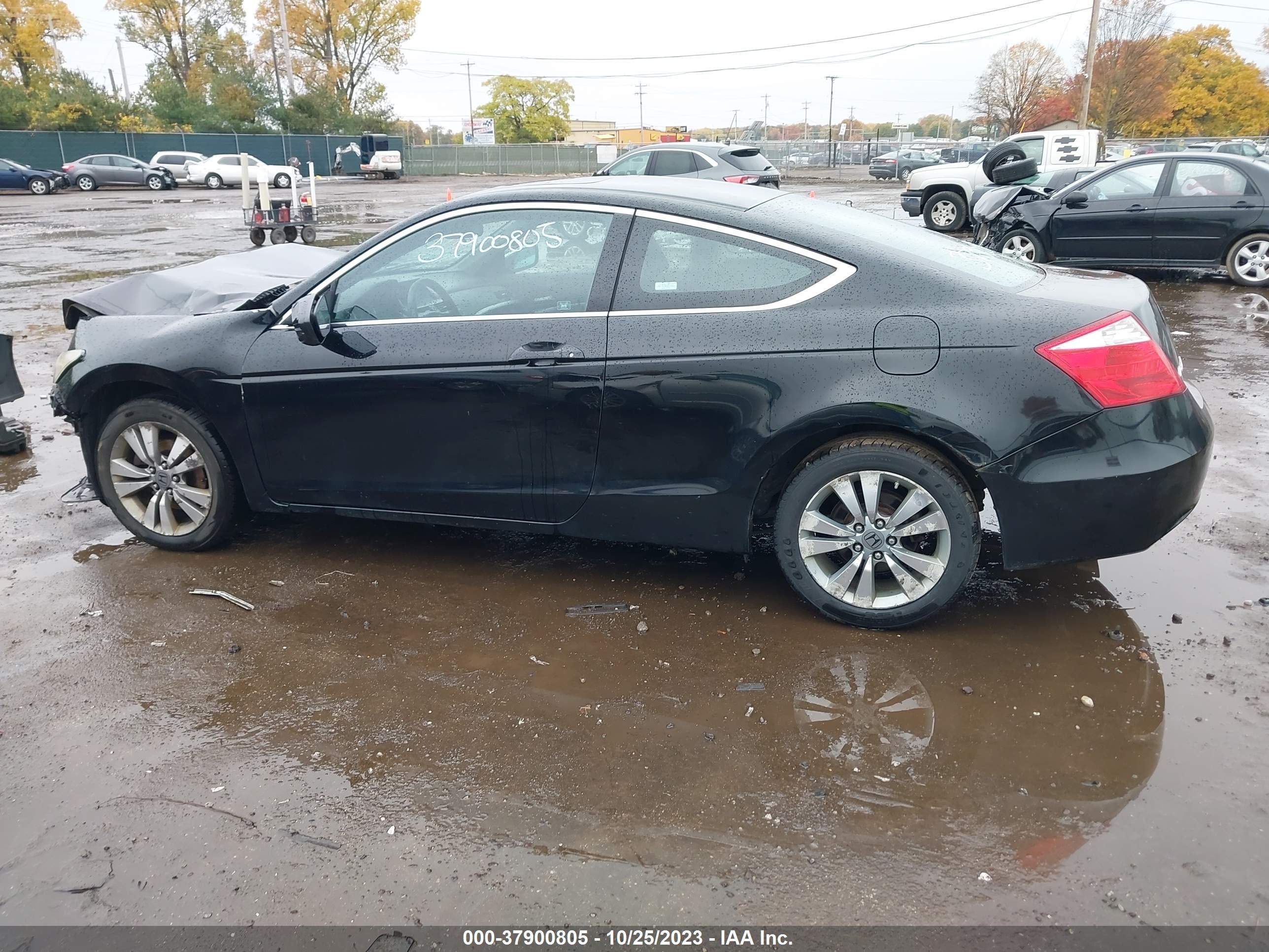 Photo 14 VIN: 1HGCS12729A024896 - HONDA ACCORD 