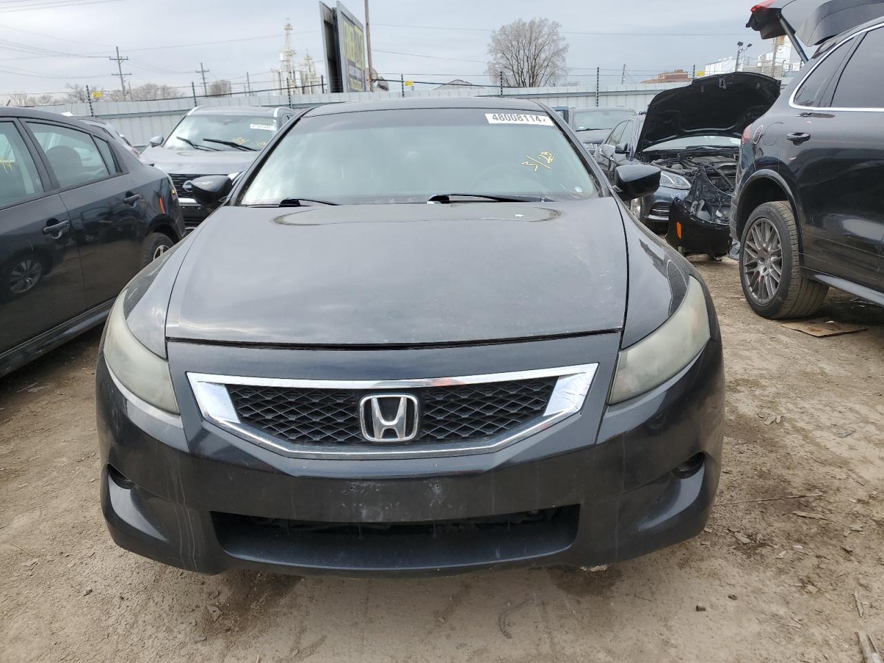 Photo 4 VIN: 1HGCS12759A023192 - HONDA ACCORD 