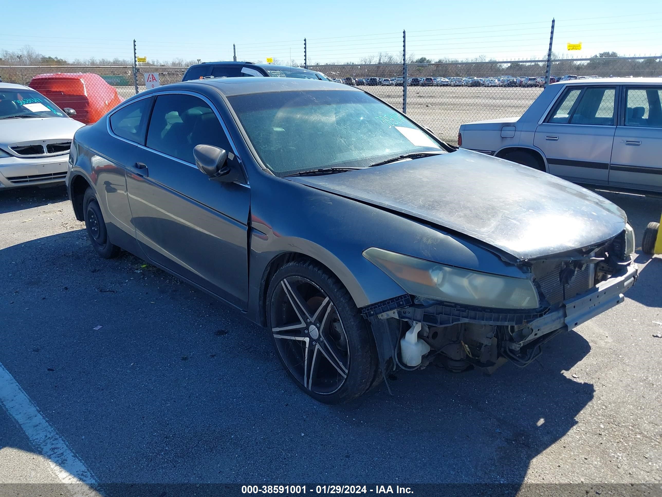 Photo 0 VIN: 1HGCS12808A003326 - HONDA ACCORD 