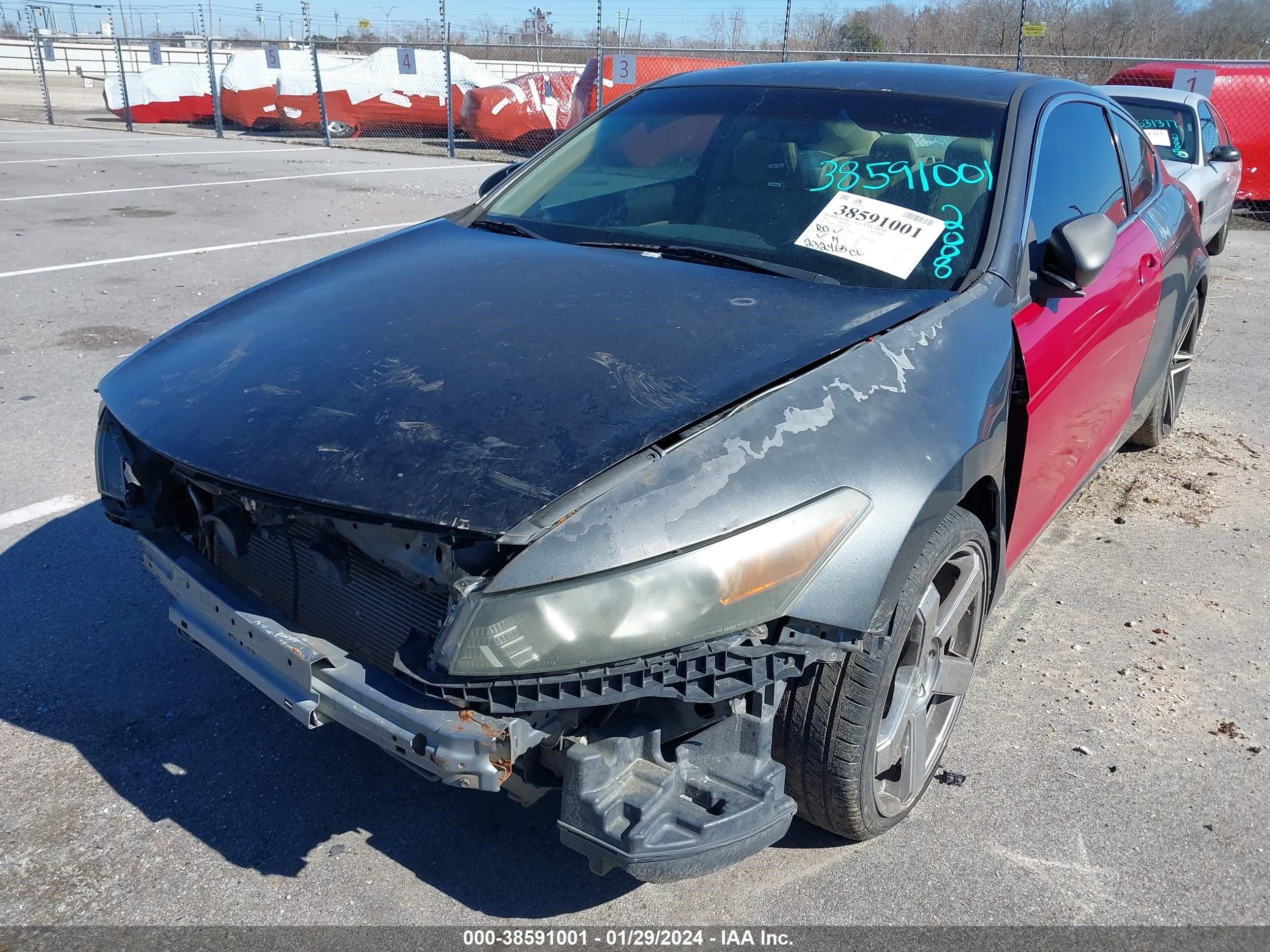 Photo 5 VIN: 1HGCS12808A003326 - HONDA ACCORD 