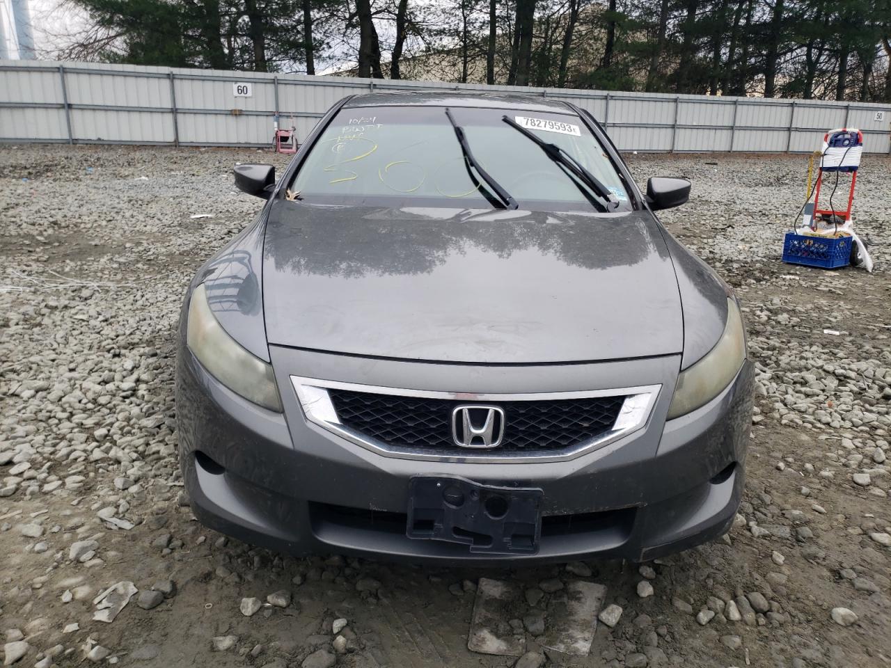 Photo 4 VIN: 1HGCS12818A013363 - HONDA ACCORD 