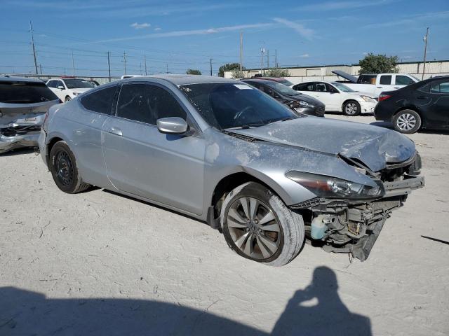 Photo 3 VIN: 1HGCS12828A011069 - HONDA ACCORD EXL 