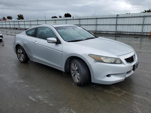 Photo 3 VIN: 1HGCS12838A012652 - HONDA ACCORD 