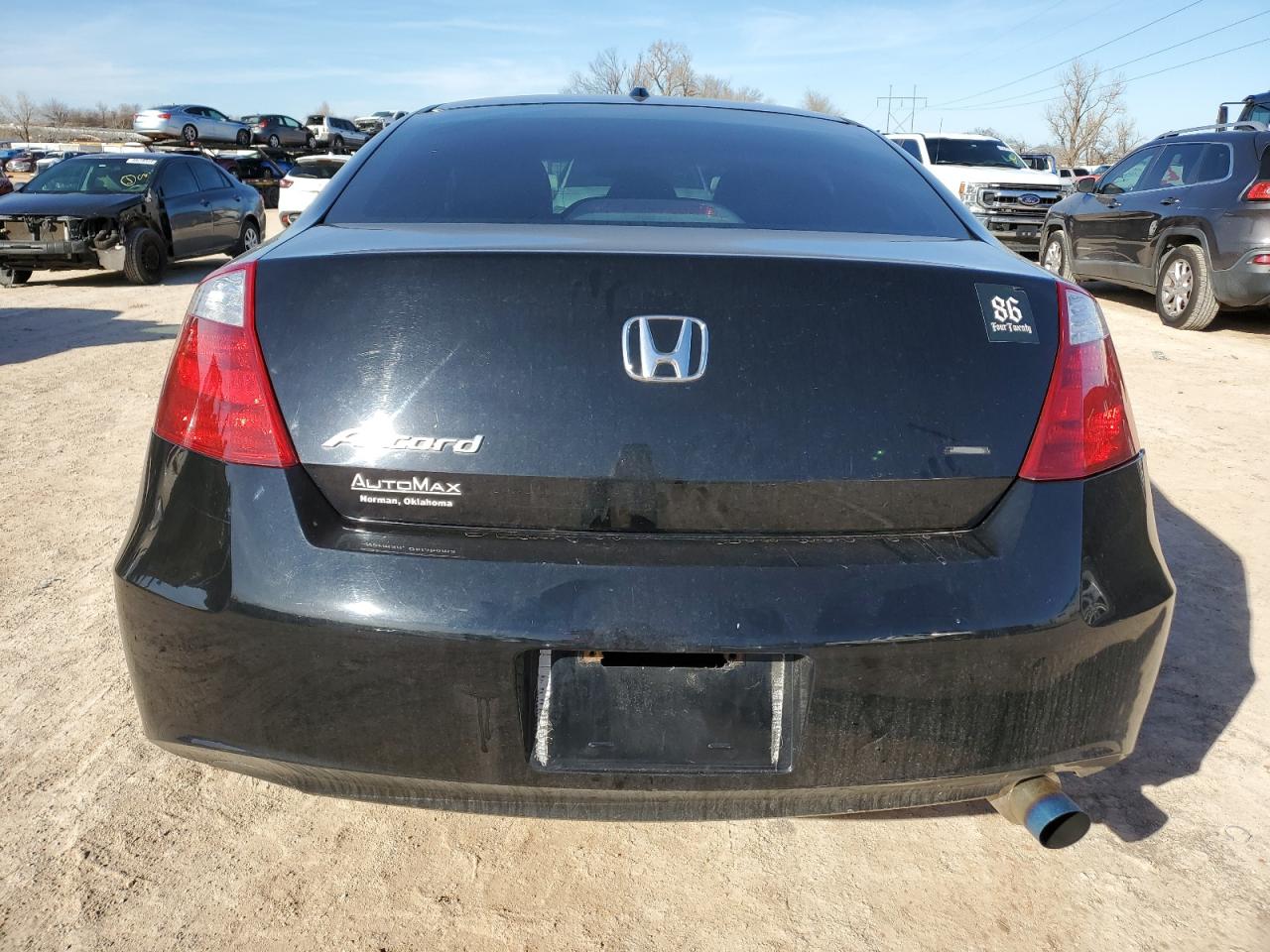 Photo 5 VIN: 1HGCS12838A022937 - HONDA ACCORD 