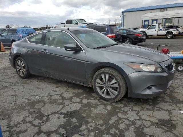 Photo 3 VIN: 1HGCS12868A005890 - HONDA ACCORD 