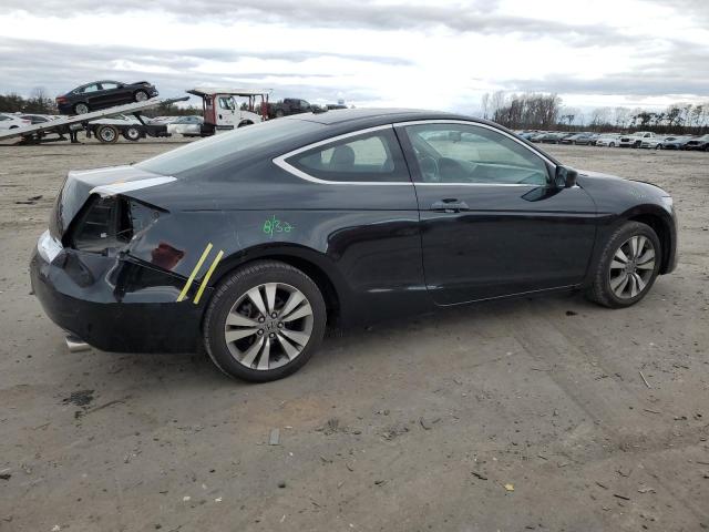 Photo 2 VIN: 1HGCS12878A013996 - HONDA ACCORD 