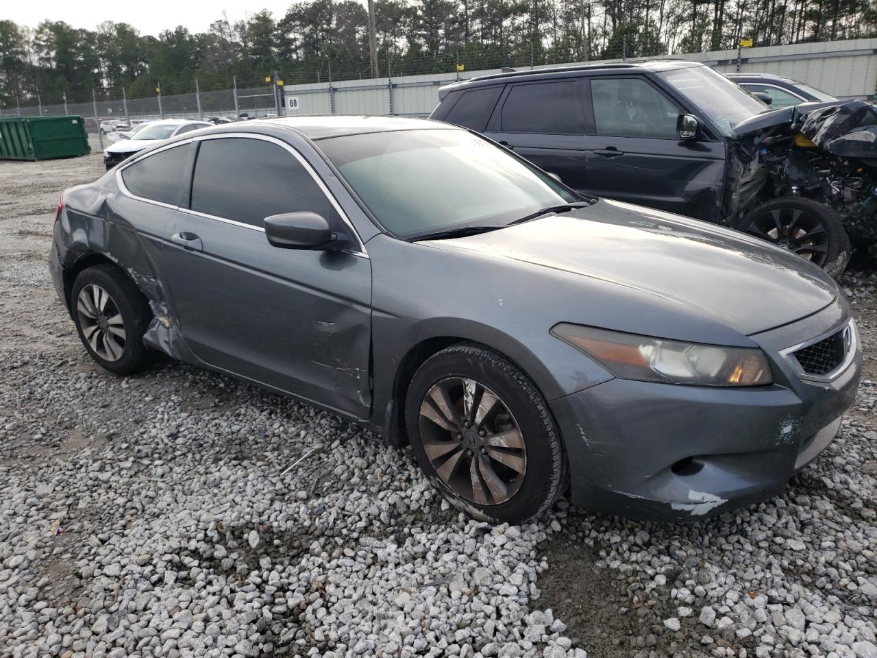 Photo 3 VIN: 1HGCS12888A009584 - HONDA ACCORD 