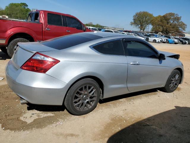 Photo 2 VIN: 1HGCS12889A020070 - HONDA ACCORD 