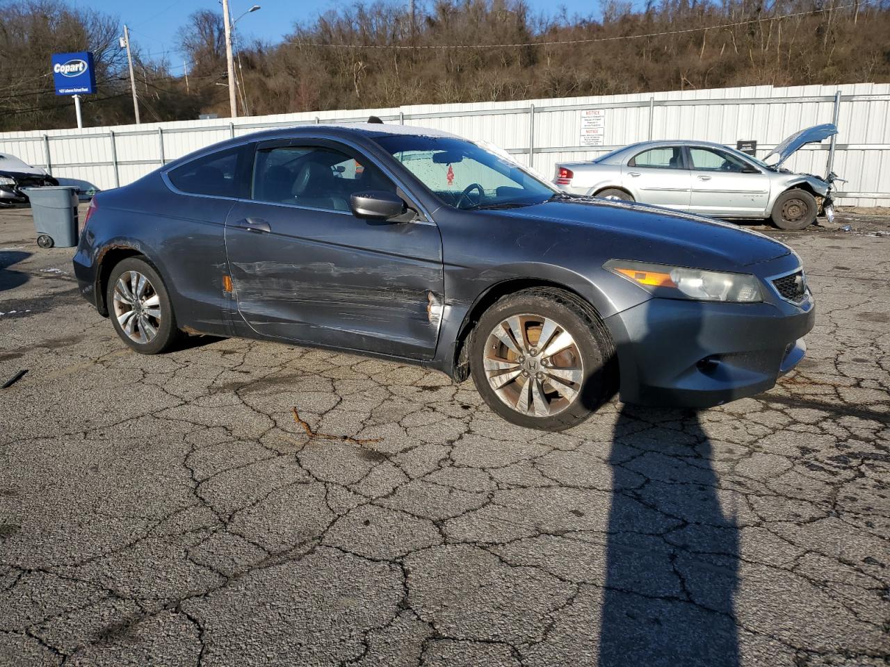 Photo 3 VIN: 1HGCS12898A026135 - HONDA ACCORD 