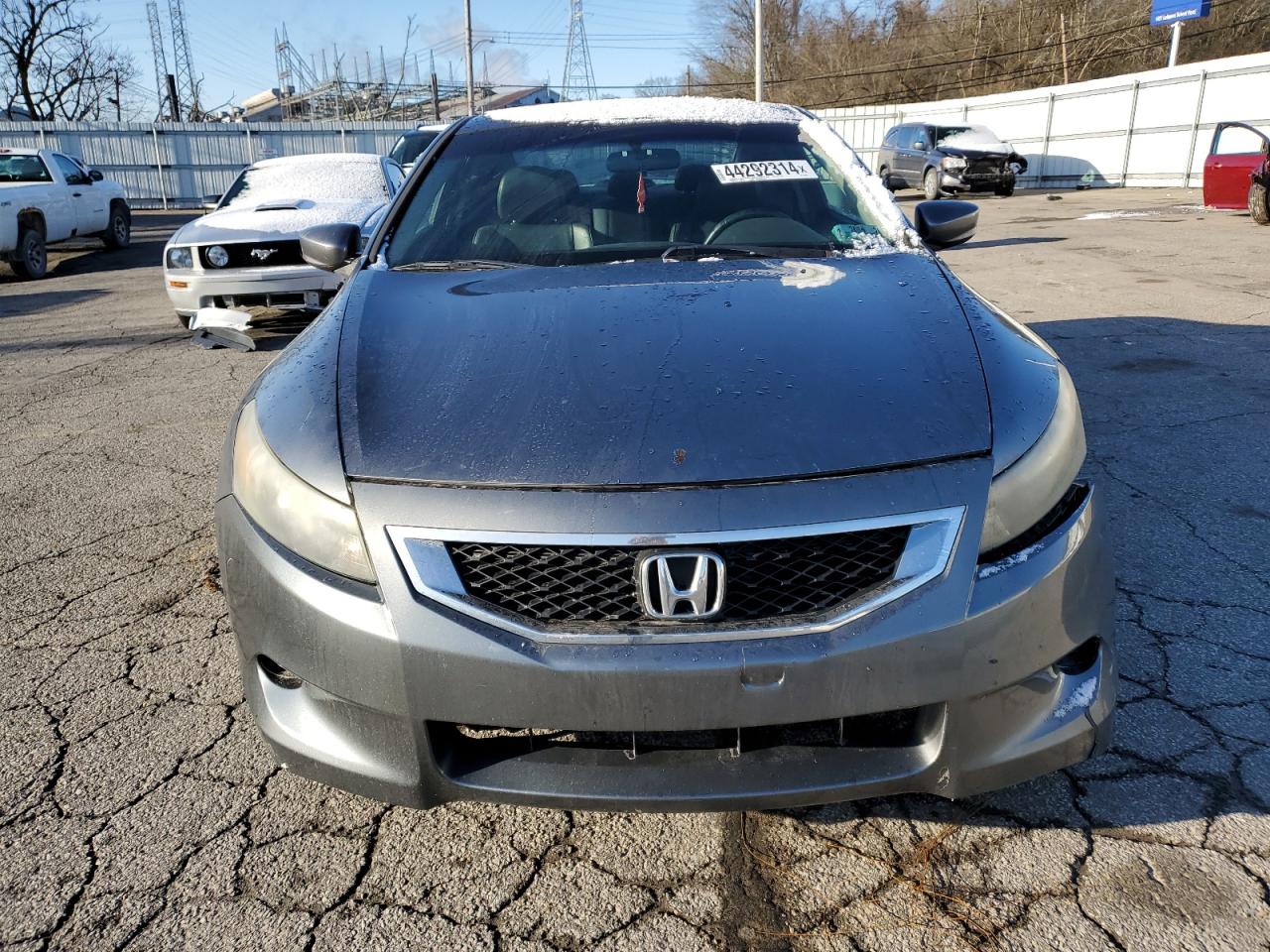 Photo 4 VIN: 1HGCS12898A026135 - HONDA ACCORD 