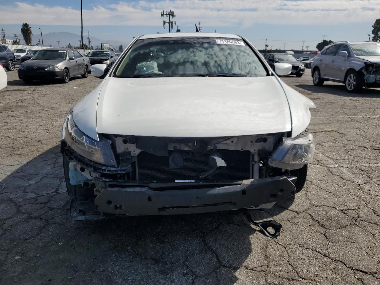 Photo 4 VIN: 1HGCS128X9A023598 - HONDA ACCORD 